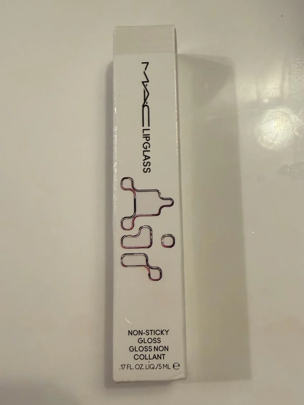 MAC Cosmetics sheer iridescent